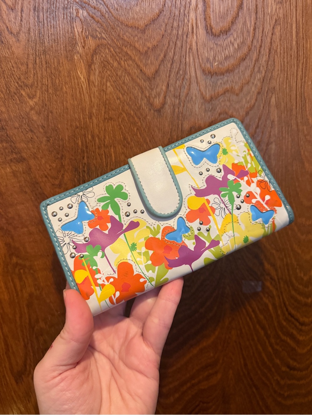 Fossil White Floral & Butterfly Snap Wallet with Teal Trim